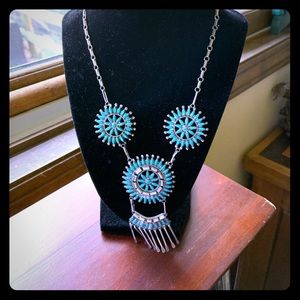 Necklace whit turquoise stones..929 silver.